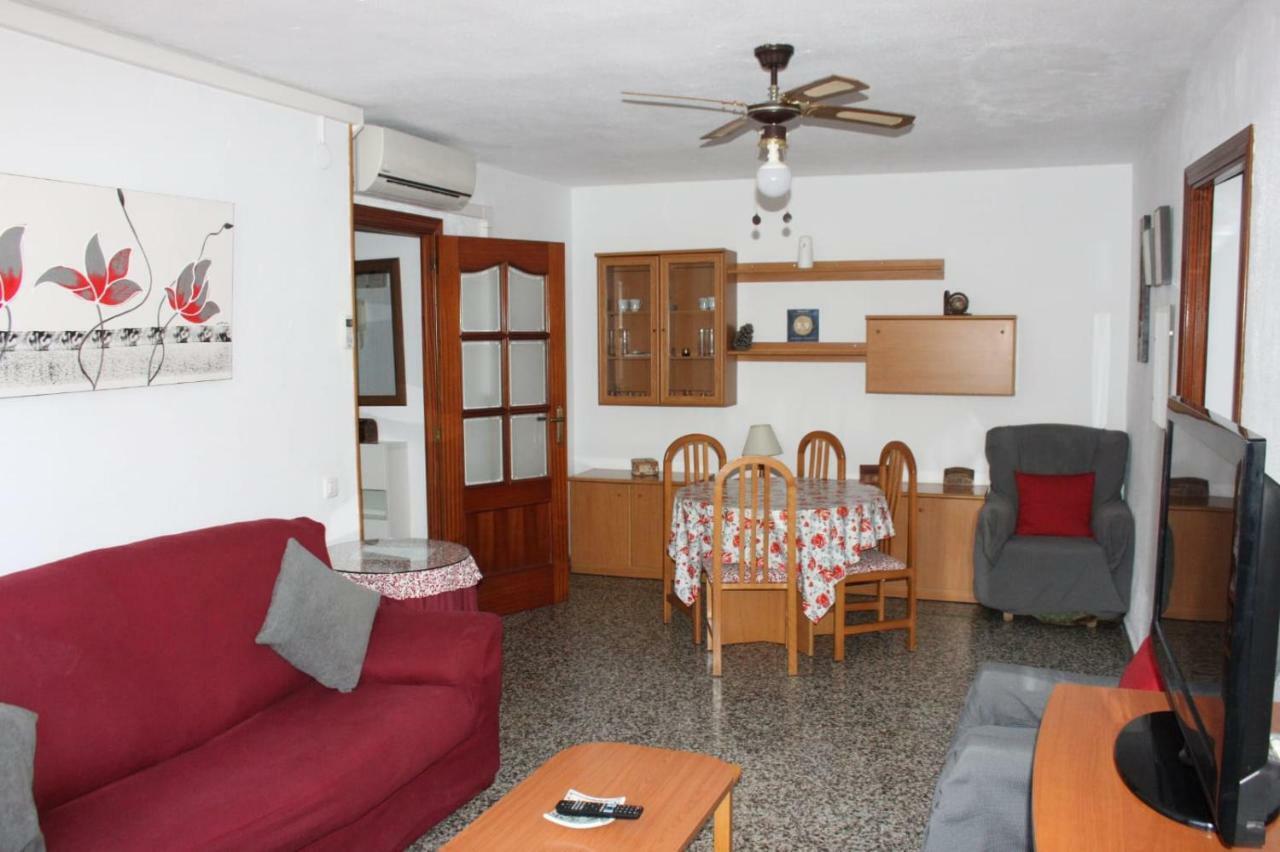 Apartamento Plaza Reina Apartamento Málaga Exterior foto